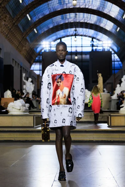 Look 29
